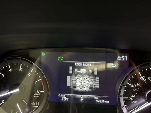 Used 2021 Toyota Highlander Limited image 40