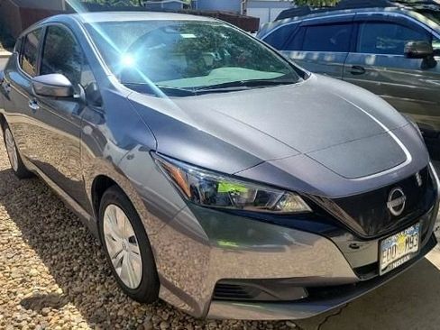 Used 2025 Nissan Leaf S FWD image 9