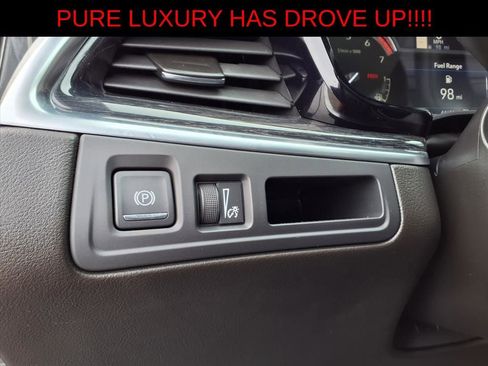 Used 2023 Cadillac XT5 Premium Luxury AWD/4WD image 14