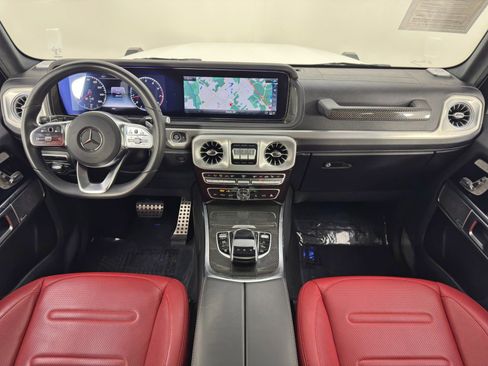 Used 2021 Mercedes-Benz G 550 G 550 w/ Exclusive Interior Package image 13