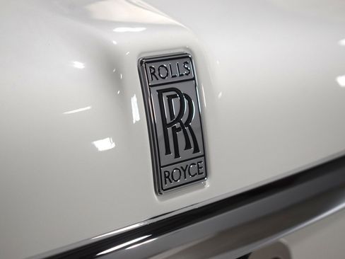 New 2026 Rolls-Royce Cullinan image 12