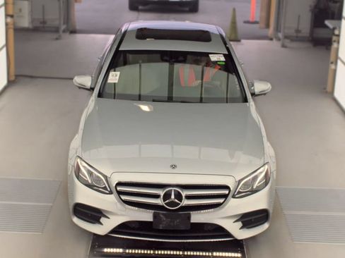 Used 2019 Mercedes-Benz E 450 4MATIC Sedan w/ Driver Assistance Package image 2