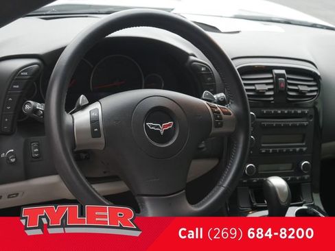 Used 2009 Chevrolet Corvette Convertible w/ Preferred Equipment Group image 39