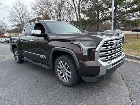 Used 2023 Toyota Tundra 1794 Edition image 8