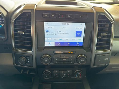 Used 2022 Ford F350 XLT w/ XLT Premium Package image 14