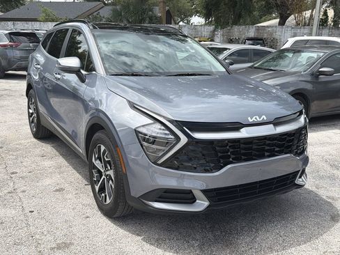 Certified 2025 Kia Sportage EX w/ Premium Package FWD image 1