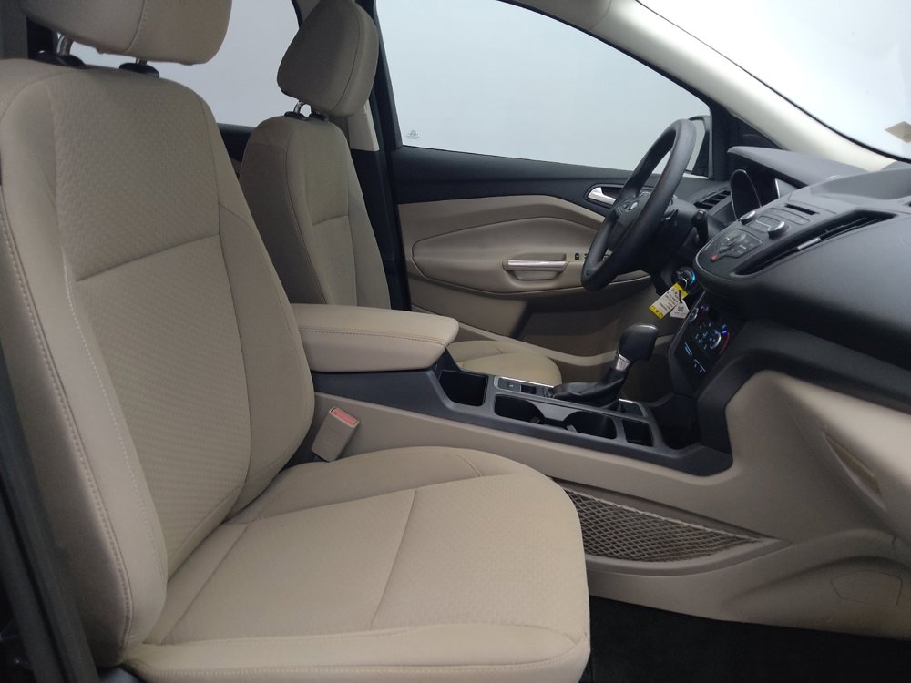 Used 2017 Ford Escape SE FWD image 21