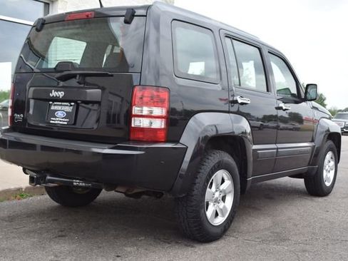Used 2011 Jeep Liberty Sport AWD/4WD image 14
