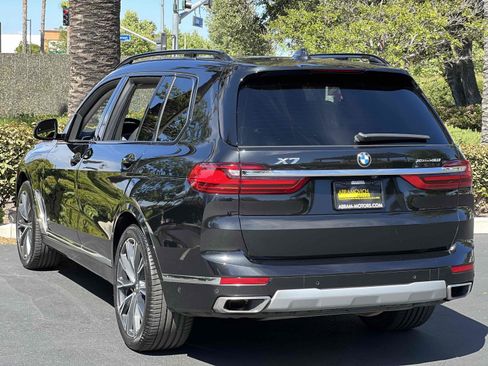 Used 2022 BMW X7 xDrive40i w/ Premium Package image 79