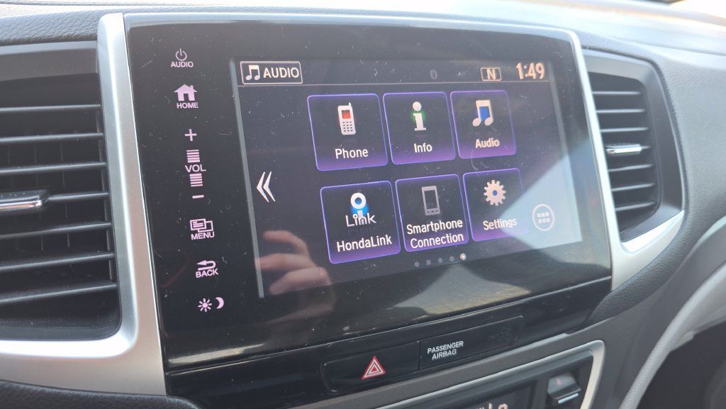 Used 2017 Honda Pilot EX-L image 18