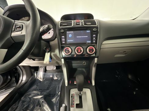 Used 2017 Subaru Forester 2.5i Premium w/ All-Weather Package AWD/4WD image 25