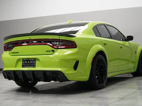 Used 2023 Dodge Charger SRT Hellcat w/ Harman/Kardon Audio Group image 12