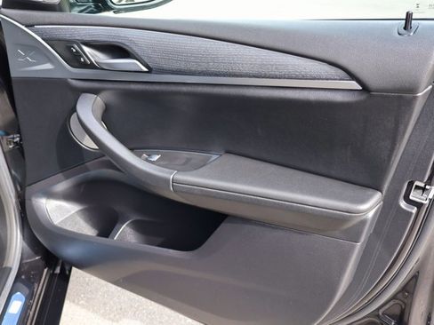 Used 2024 BMW X3 xDrive30i w/ Premium Package image 26