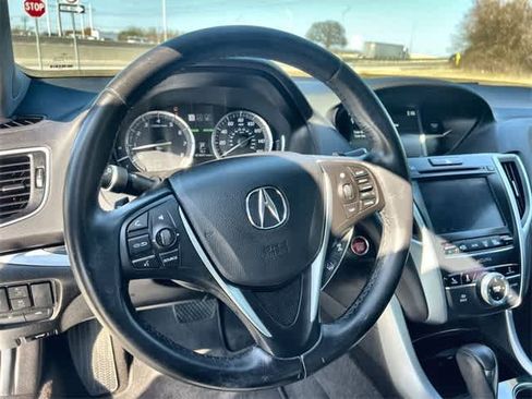Used 2020 Acura TLX image 17