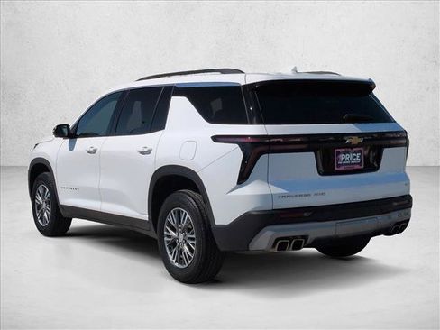 Used 2024 Chevrolet Traverse LT AWD/4WD image 8