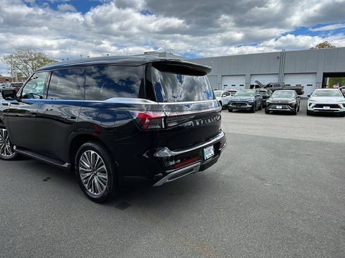 Used 2026 INFINITI QX80 Luxe AWD/4WD image 8