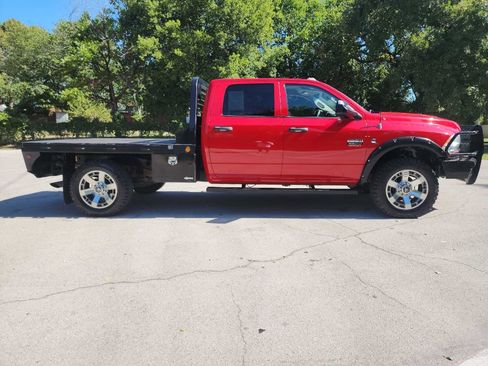 Used 2012 RAM 3500 ST w/ Chrome Appearance Group image 10