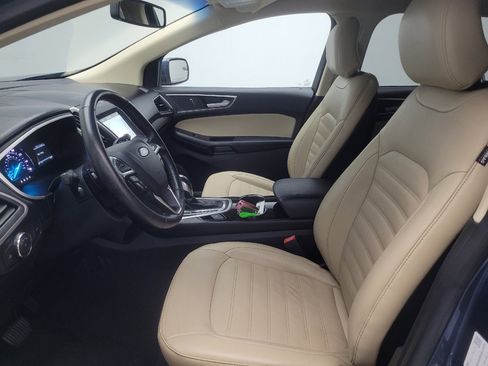 Used 2018 Ford Edge SEL w/ Equipment Group 201A FWD image 17