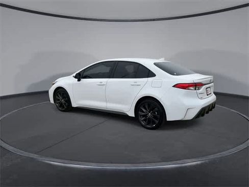 Certified 2026 Toyota Corolla SE image 6