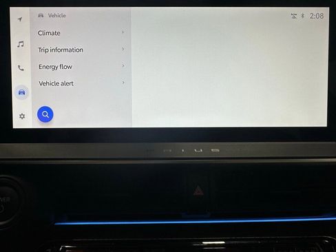 Used 2024 Toyota Prius Limited image 29