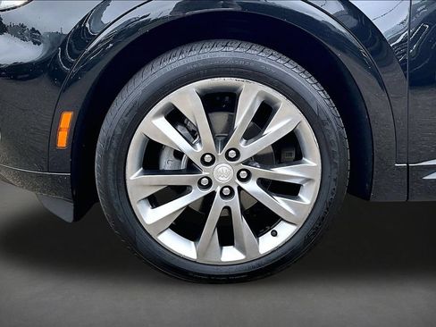 Used 2021 Buick Envision Avenir AWD/4WD image 33
