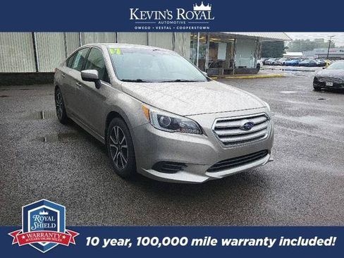 Used 2017 Subaru Legacy 2.5i Premium AWD/4WD image 5