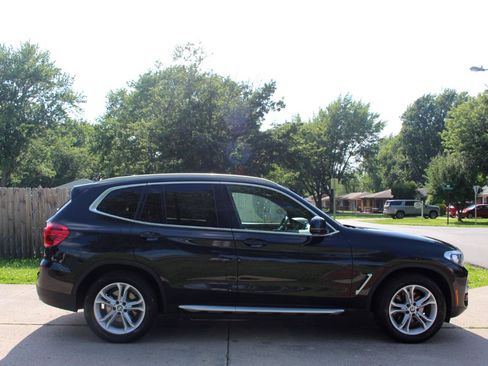 Used 2019 BMW X3 xDrive30i w/ Driving Assistance Package AWD/4WD image 10