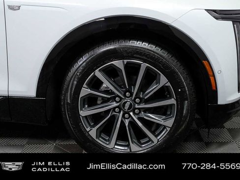 New 2026 Cadillac Lyriq Premium Sport image 39