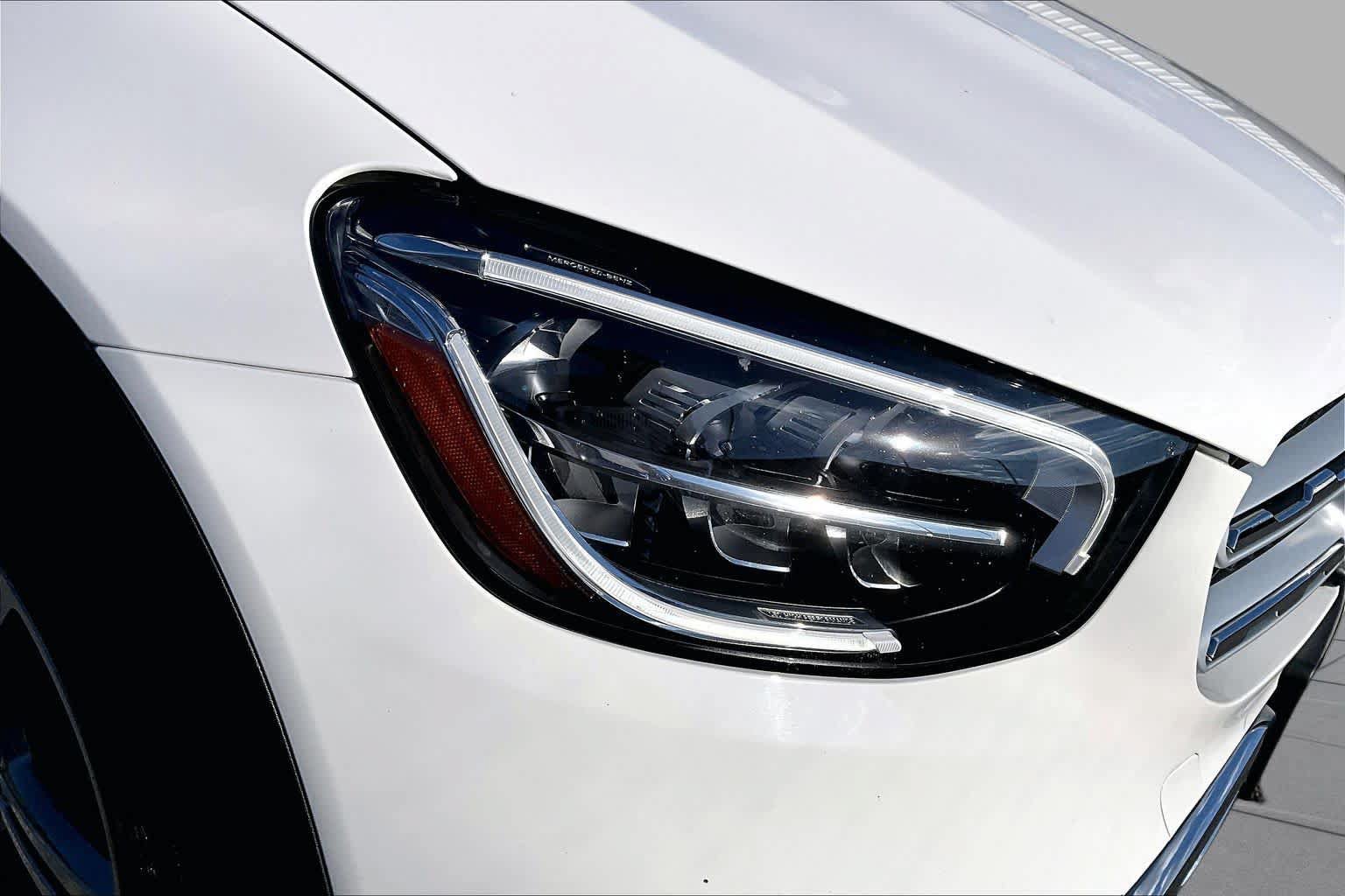 Used 2022 Mercedes-Benz GLC 300 image 27