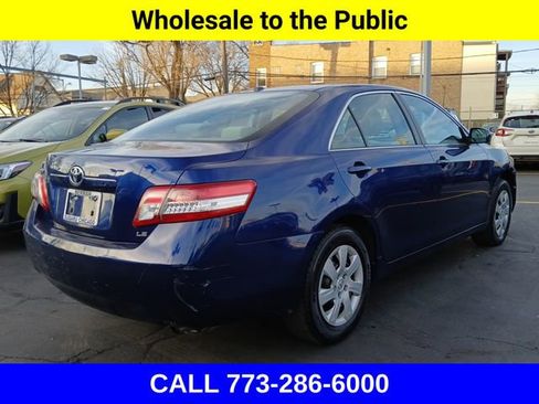 Used 2010 Toyota Camry image 4