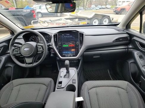 Used 2024 Subaru Crosstrek 2.0i Premium image 8