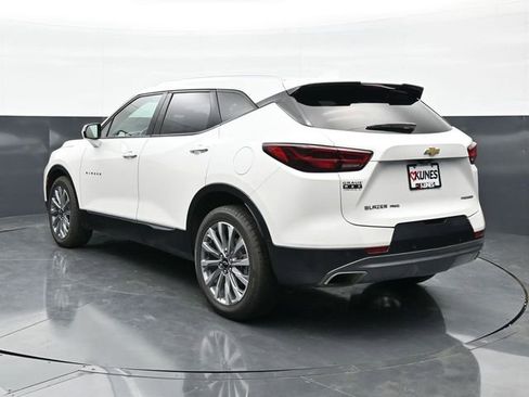 Used 2024 Chevrolet Blazer Premier w/ Driver Confidence II Package image 5