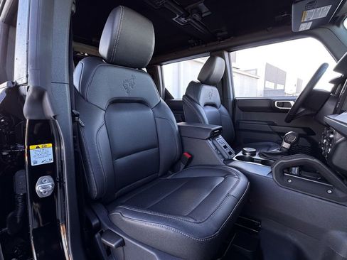 New 2025 Ford Bronco Badlands image 67