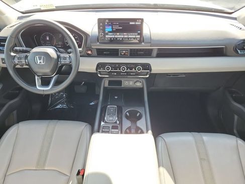 Certified 2024 Honda Pilot EX-L image 15
