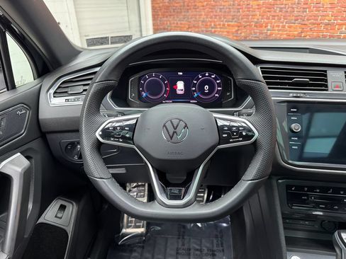 Used 2024 Volkswagen Tiguan SEL R-Line AWD/4WD image 14