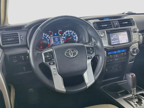 Used 2014 Toyota 4Runner Limited RWD image 18