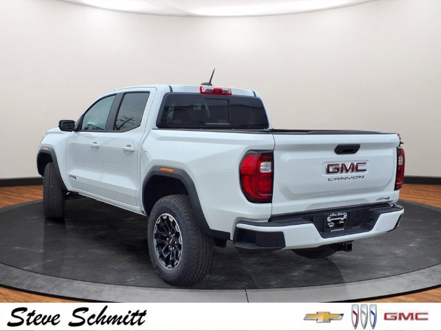 New 2026 GMC Canyon AT4 AWD/4WD image 3
