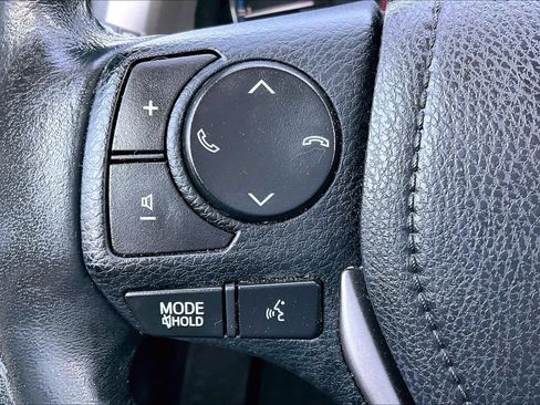 Used 2016 Toyota RAV4 XLE w/ Protection Package AWD/4WD image 21
