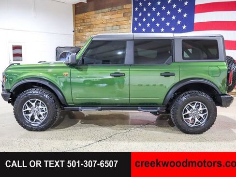 Used 2024 Ford Bronco Badlands AWD/4WD image 5