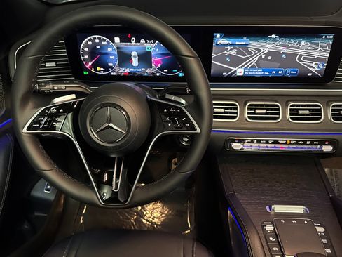 New 2026 Mercedes-Benz GLE 580 4MATIC image 26