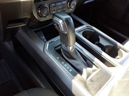 Used 2019 Ford F150 XLT w/ Equipment Group 302A Luxury AWD/4WD image 26