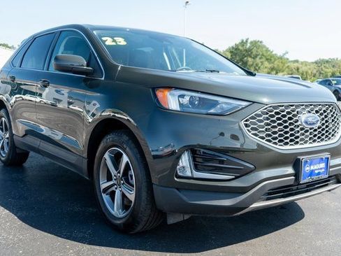 Used 2023 Ford Edge SEL w/ Convenience Package AWD/4WD image 4