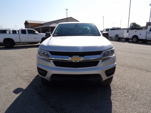 Used 2020 Chevrolet Colorado W/T RWD image 12