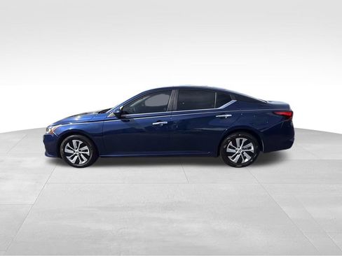 Used 2019 Nissan Altima 2.5 S FWD image 6