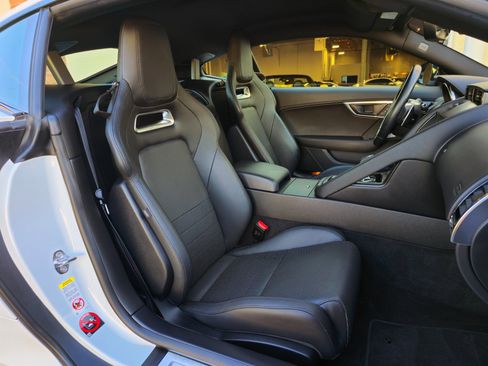 Used 2018 Jaguar F-TYPE R-Dynamic image 28