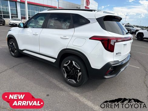 Used 2024 Kia Seltos SX w/ SX Sunroof Package AWD/4WD image 8