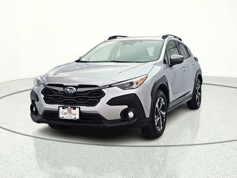 Used 2024 Subaru Crosstrek 2.0i Premium AWD/4WD image 2