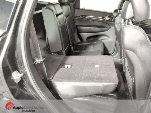 Used 2012 Jeep Grand Cherokee Laredo image 36