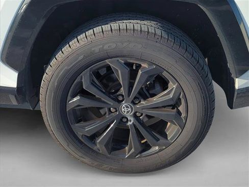 Certified 2023 Toyota RAV4 SE AWD/4WD image 6