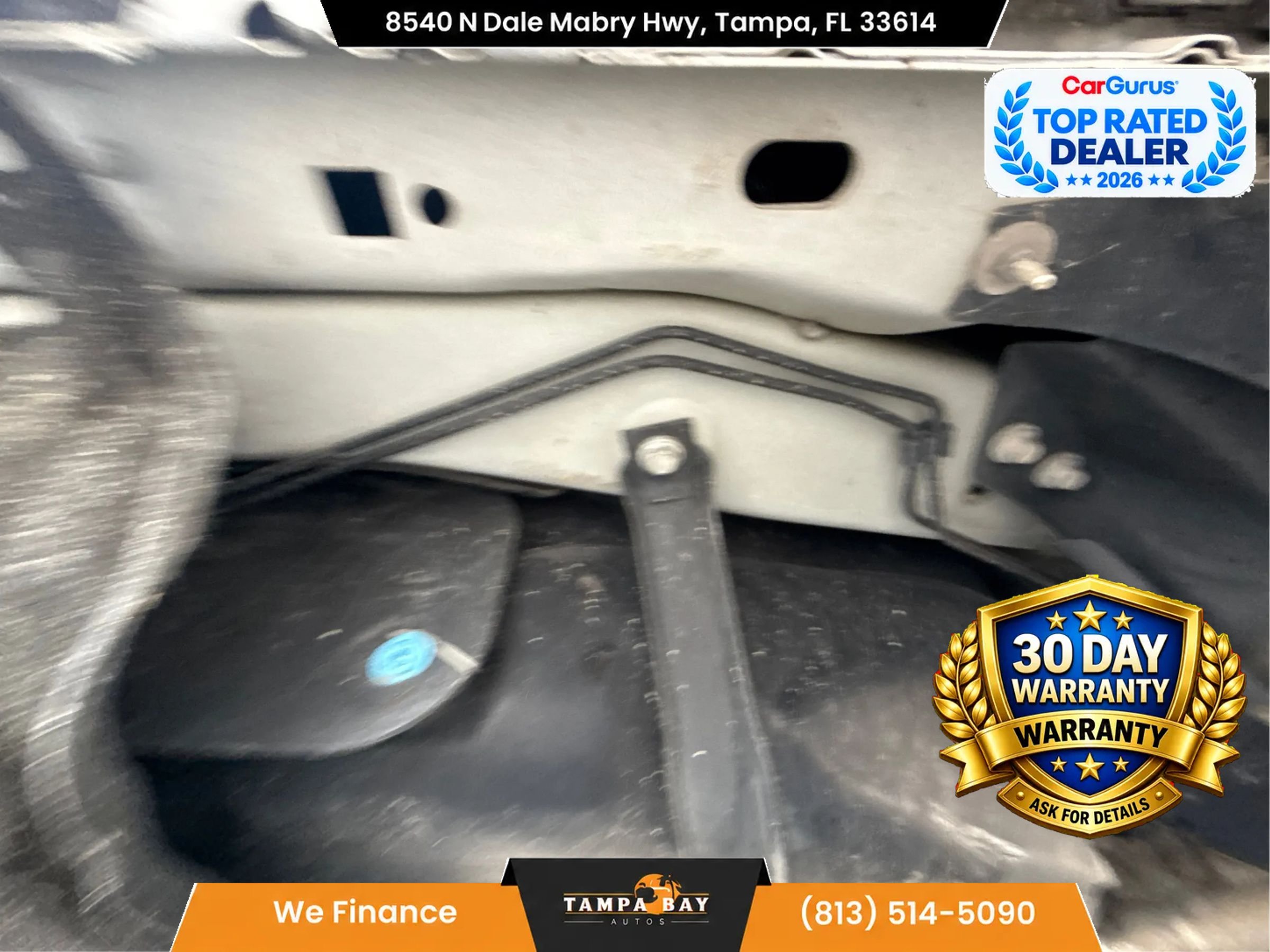 Used 2021 Ford Explorer XLT w/ Equipment Group 202A RWD image 33